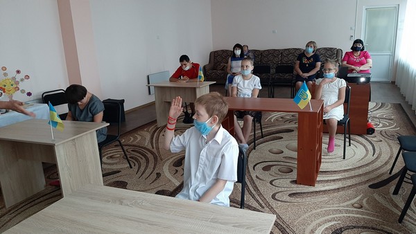 В Марьинке по случаю Дня независимости Украины провели мероприятие для детей с инвалидностью