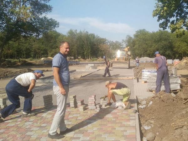 Как продвигается реконструкция парка в Курахово
