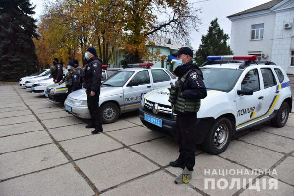 Полицейские с нацгвардейцами провели масштабную отработку Курахово, Марьинки и Красногоровки