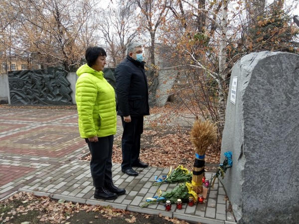 В Великой Новоселке почтили память жертв Голодомора