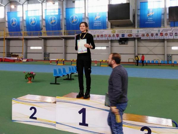 Легкоатлетка из Угледара завоевала три «золота» на чемпионате Украины