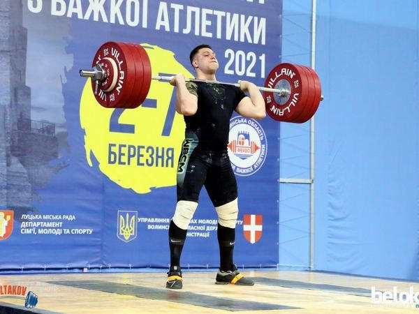 Тяжелоатлеты из Угледара завоевали два «золота» и «бронзу» на Кубке Украины