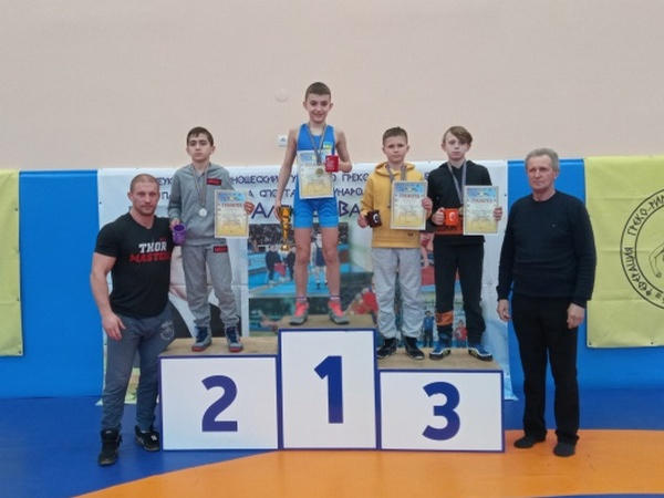 Юный борец из Угледара завоевал «бронзу» на турнире по греко-римской борьбе