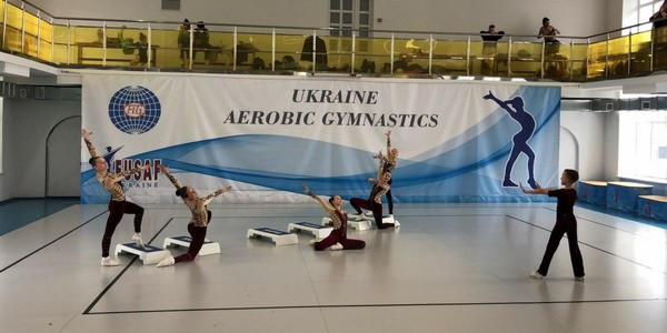Спортсменки из Кураховской громады успешно выступили на Чемпионате Украины по спортивной аэробике и фитнесу