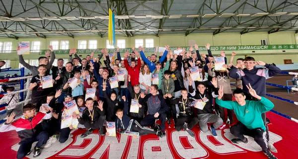 Кураховские кикбоксеры собрали урожай медалей на чемпионате Украины