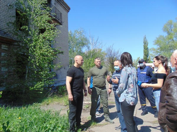 Прифронтовую Марьинку посетила заместитель министра по вопросам реинтеграции временно оккупированных территорий Украины
