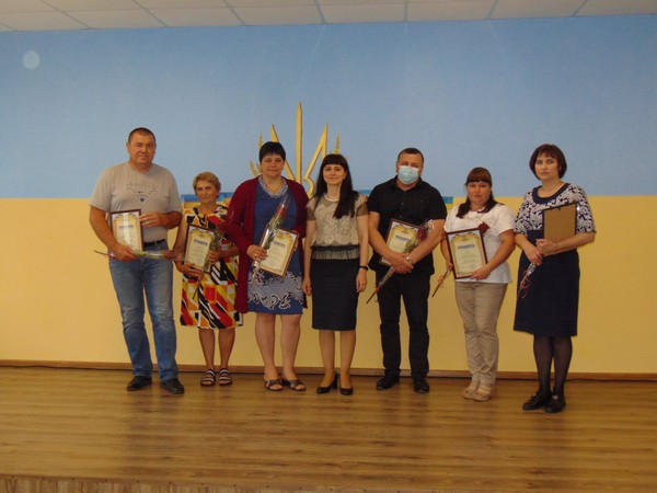 Медработников Марьинской громады торжественно поздравили с профессиональным праздником