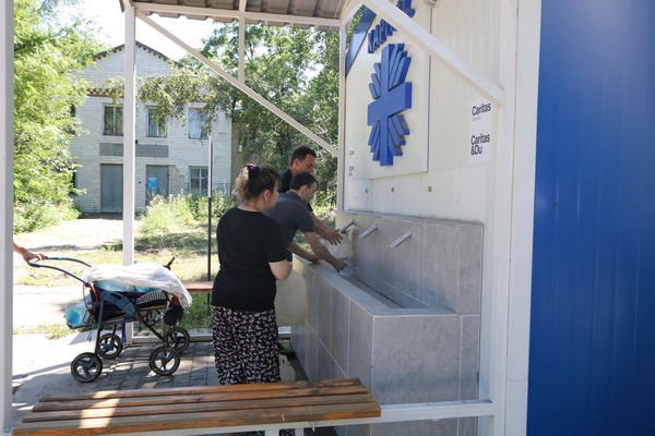В Красногоровке открыли новый бювет питьевой воды