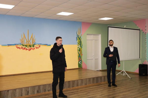Работников культуры Марьинской громады поздравили с профессиональным праздником