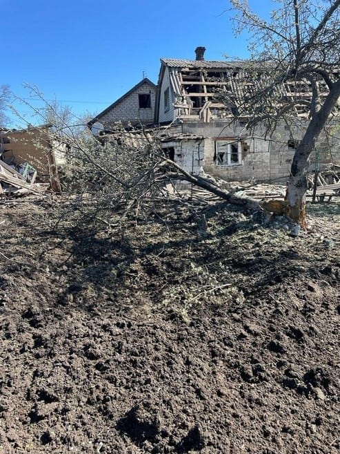 Кураховская громада – под вражескими обстрелами: есть разрушения, нарушено электроснабжение