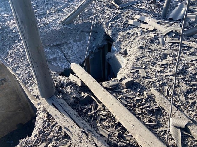 Шокуючі наслідки вчорашнього ракетного удару по Гірнику: є пряме влучання в багатоповерхівку