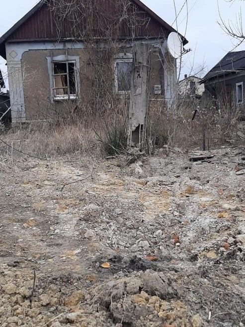 Курахово и Кураховка подверглись массированным обстрелам: более 20 «прилетов» на предприятие, есть разрушения