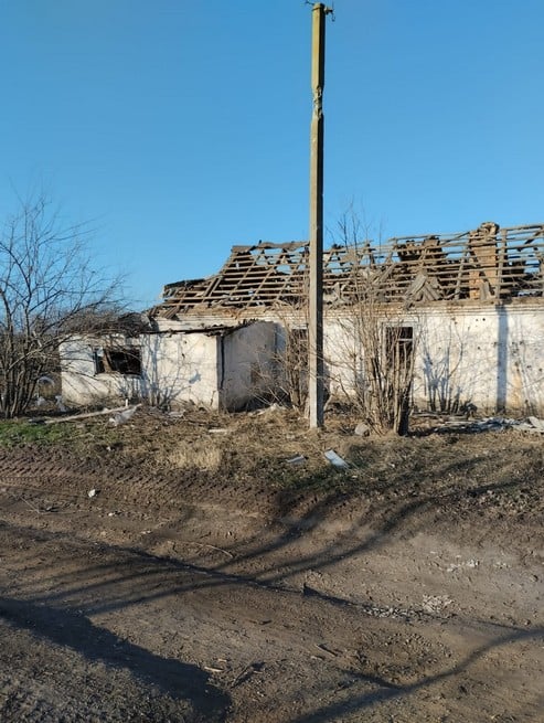 Последствия обстрелов Кураховской громады: повреждены дома и электросети