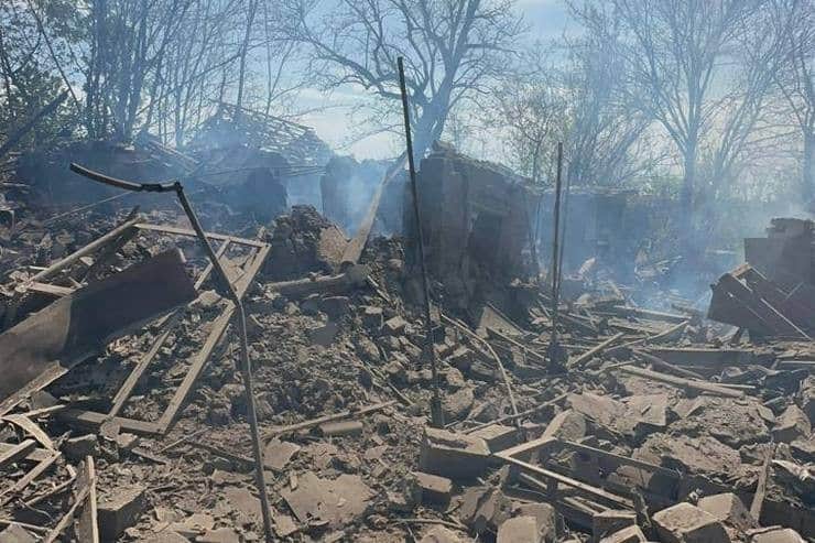 Наслідки обстрілу Комарської громади: зруйновано 7 будинків, знищено транспортний засіб