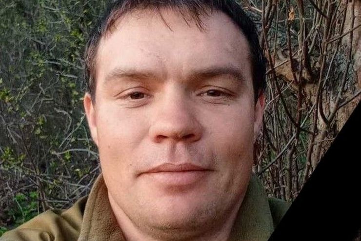 37-летний военный из Курахово погиб во время выполнения боевого задания в Луганской области