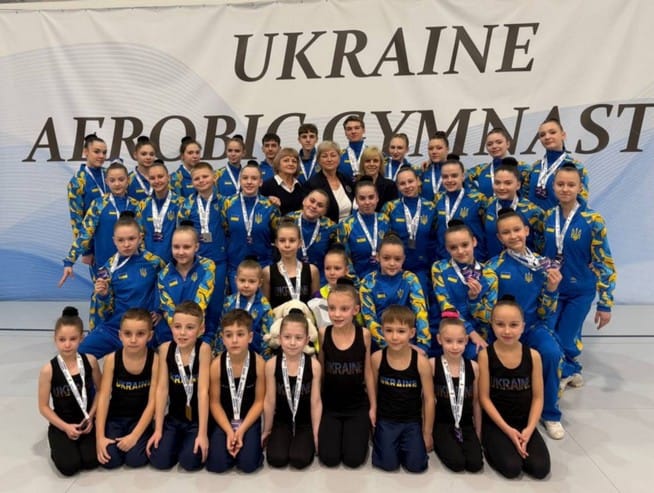 Кураховские спортсмены завоевали медали на Всеукраинских соревнованиях по спортивной аэробике «Кубок Королева – 2026»